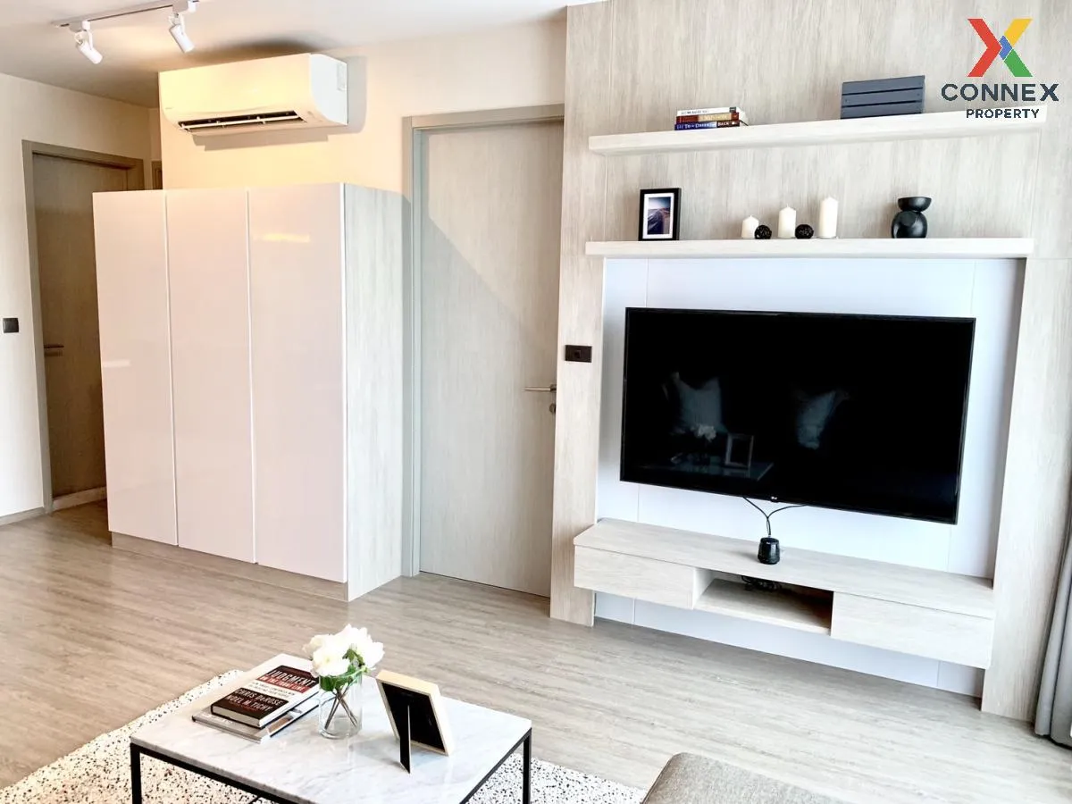 FOR RENT condo , RHYTHM Ekkamai , BTS-Ekkamai , Khlong Tan Nuea , 4