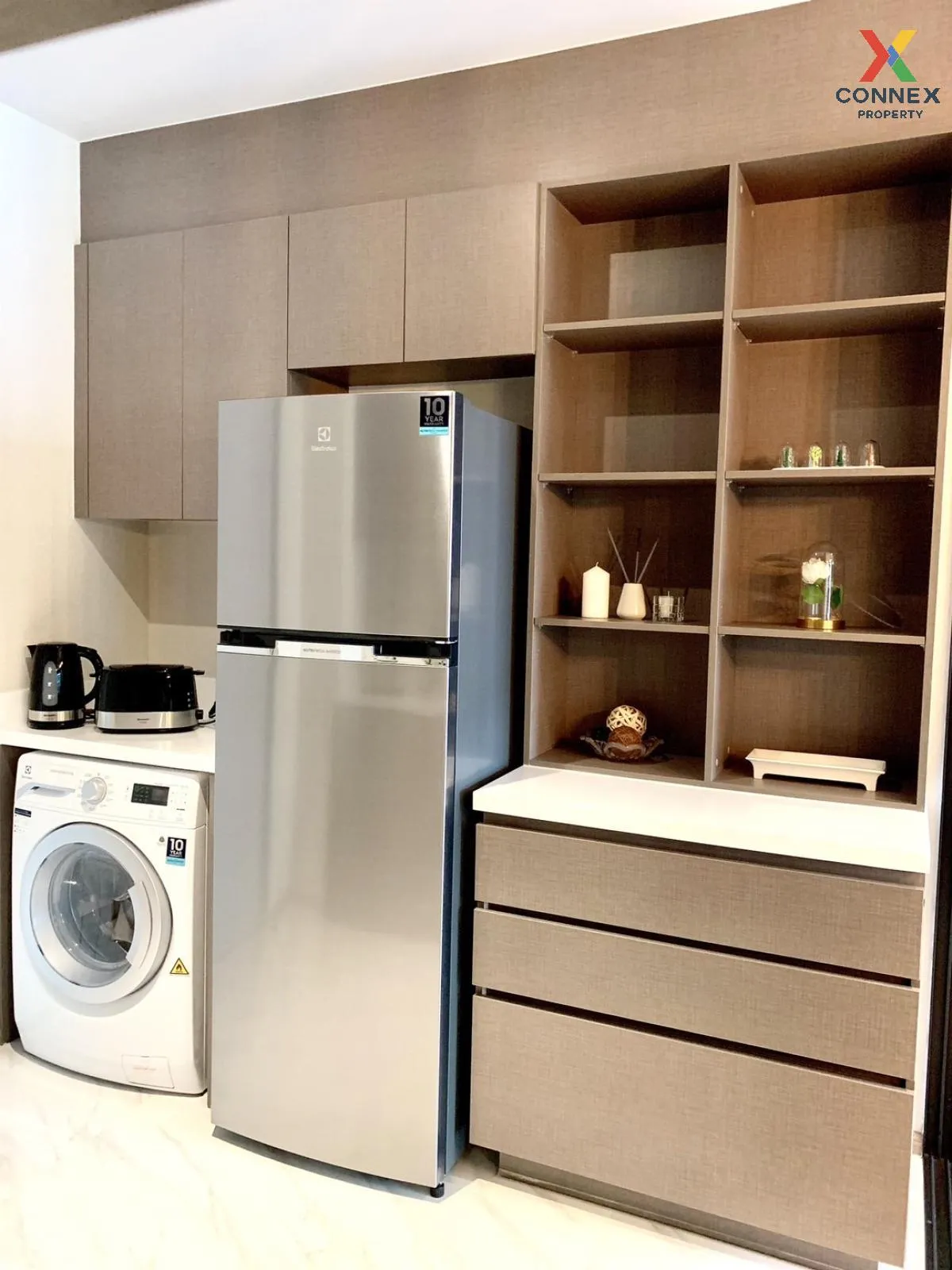 FOR RENT condo , RHYTHM Ekkamai , BTS-Ekkamai , Khlong Tan Nuea ,