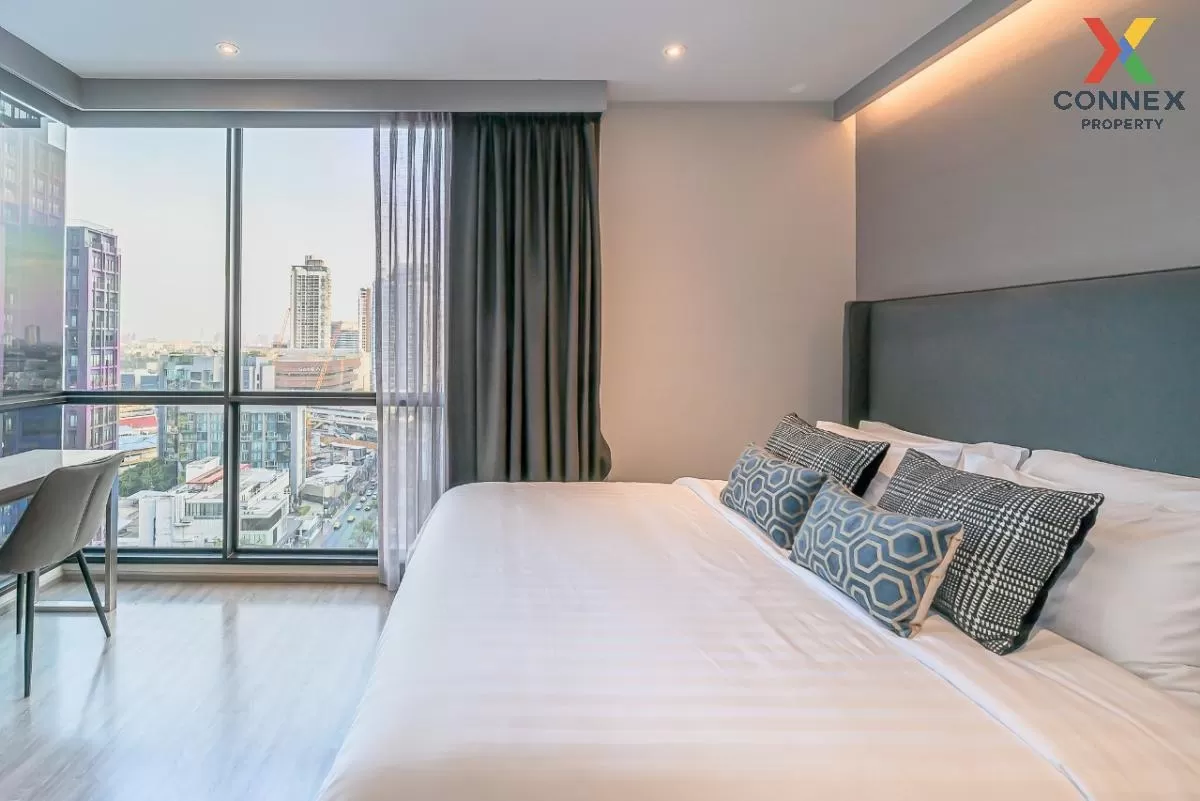 FOR RENT condo , RHYTHM Ekkamai , BTS-Ekkamai , Khlong Tan Nuea ,