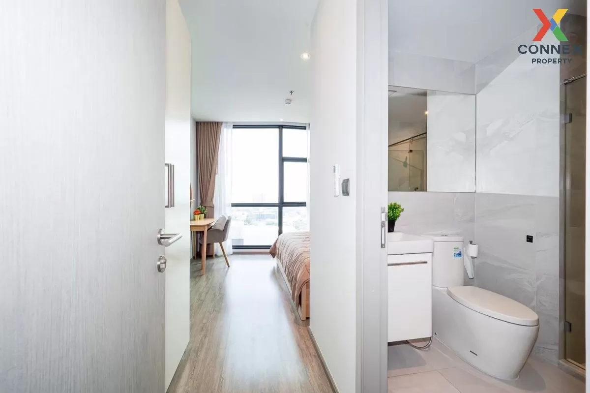 FOR RENT condo , RHYTHM Ekkamai , BTS-Ekkamai , Khlong Tan Nuea ,