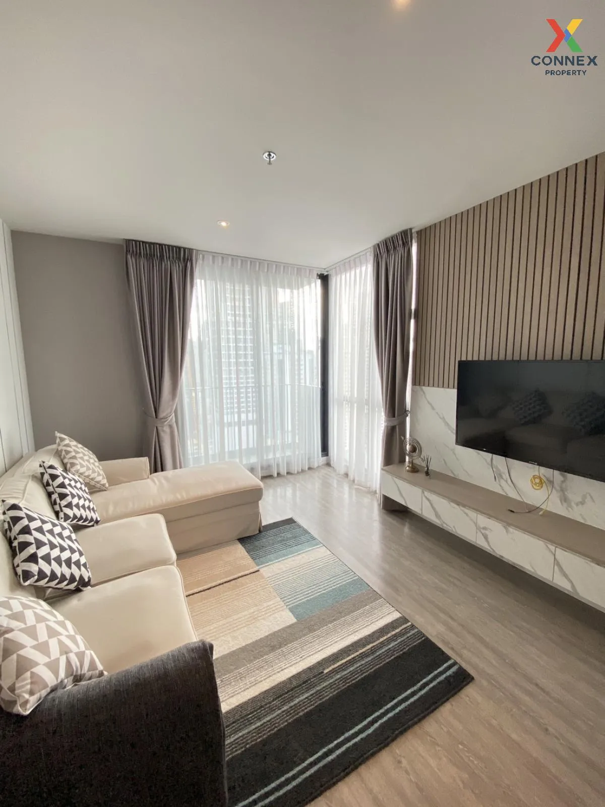 FOR RENT condo , RHYTHM Ekkamai , BTS-Ekkamai , Khlong Tan Nuea , 1