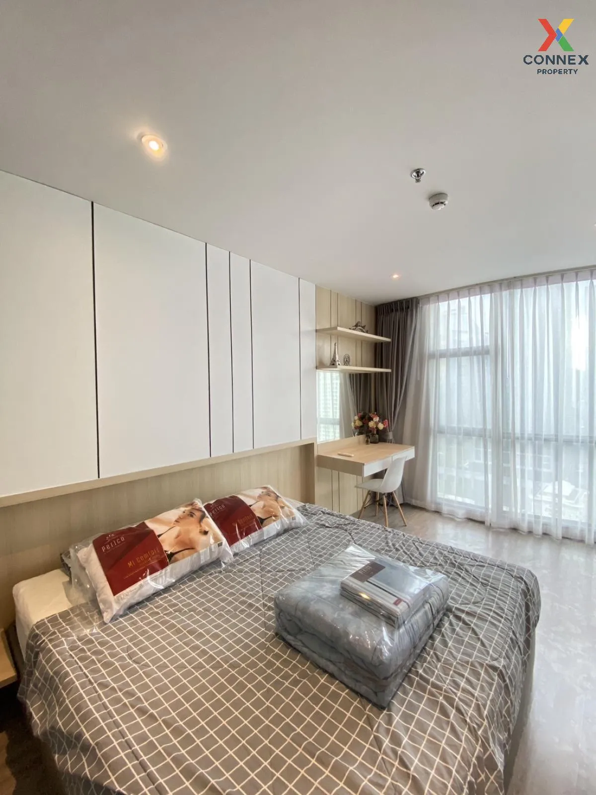 FOR RENT condo , RHYTHM Ekkamai , BTS-Ekkamai , Khlong Tan Nuea , 3