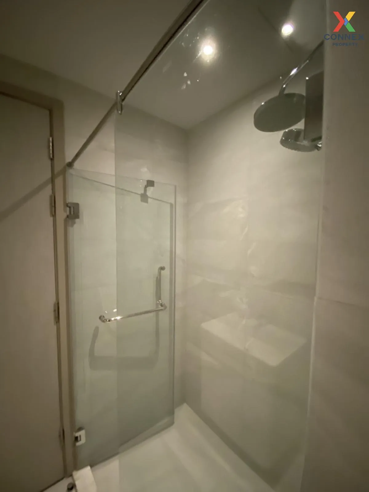 FOR RENT condo , RHYTHM Ekkamai , BTS-Ekkamai , Khlong Tan Nuea ,