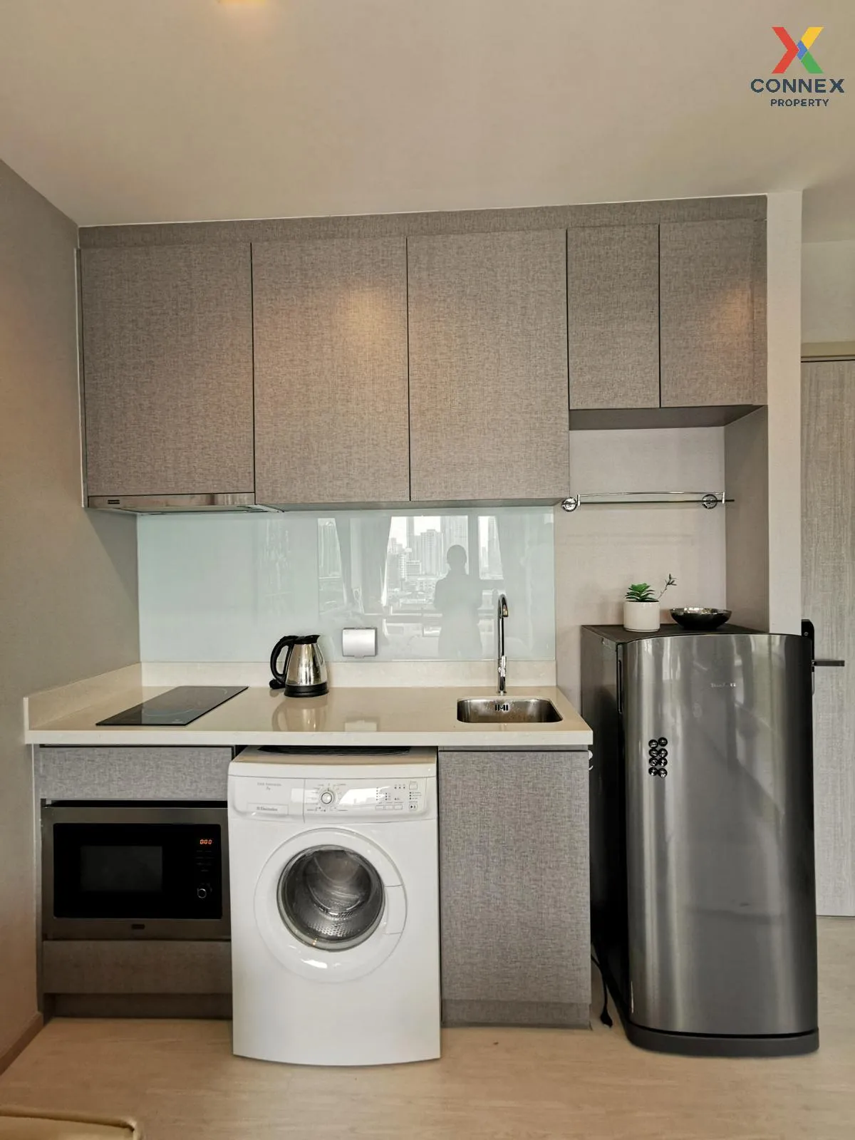 FOR RENT condo , Rhythm Sukhumvit 36-38 , BTS-Thong Lo , Phra Kha 3