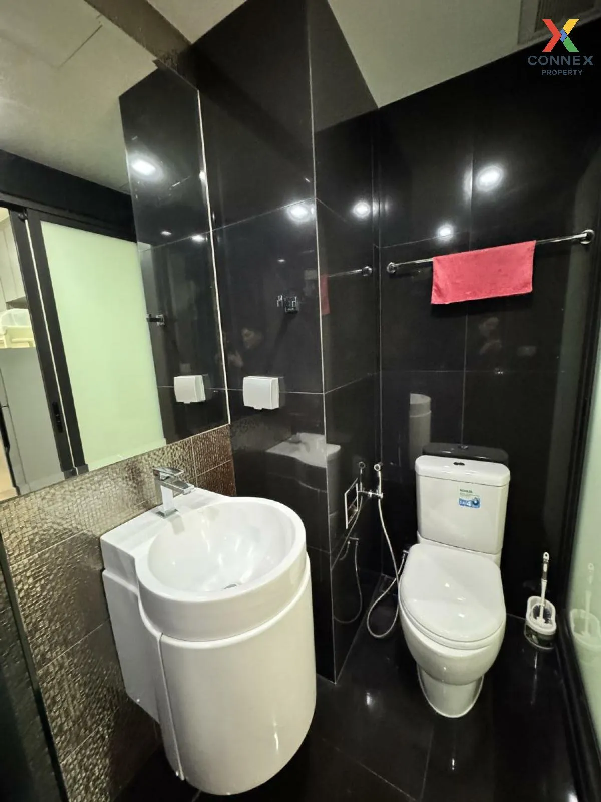 FOR RENT condo , Rhythm Sukhumvit 36-38 , BTS-Thong Lo , Phra Kha