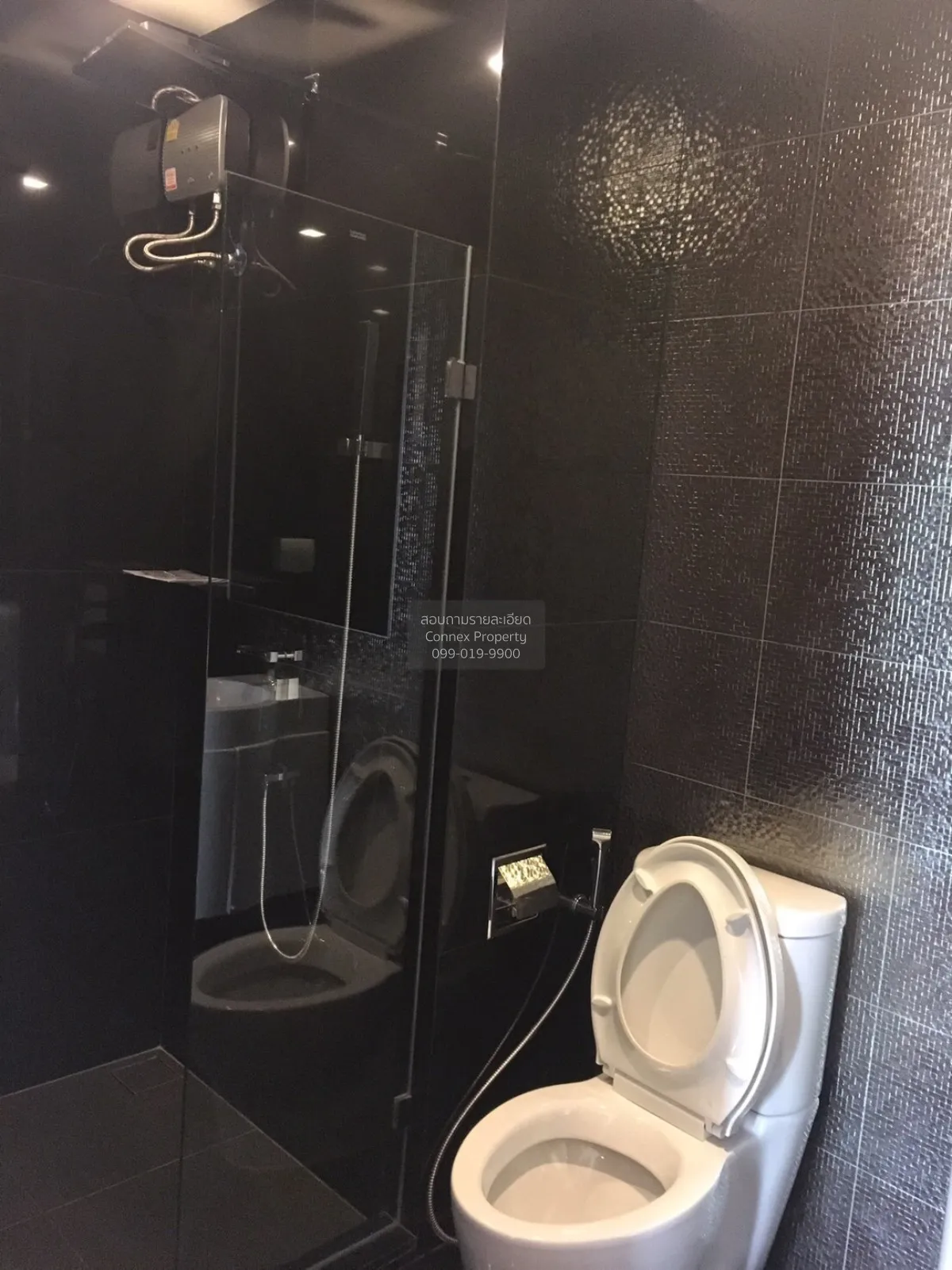 FOR RENT condo , Rhythm Sukhumvit 36-38 , BTS-Thong Lo , Phra Kha