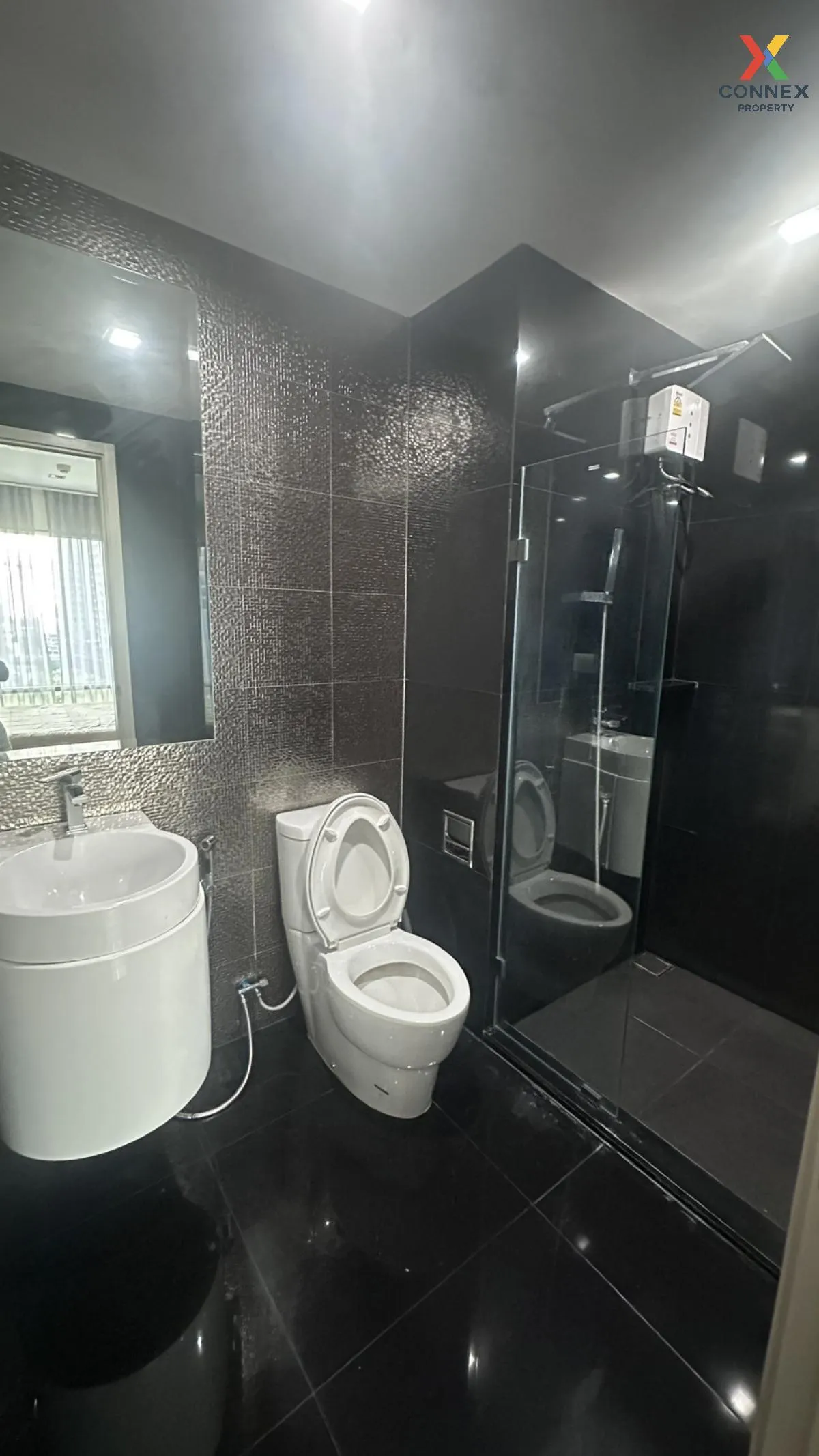 FOR RENT condo , Rhythm Sukhumvit 36-38 , BTS-Thong Lo , Phra Kha