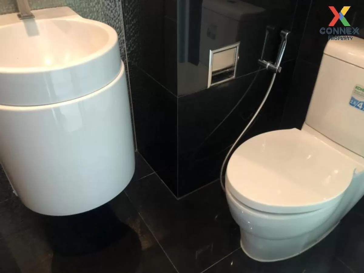 FOR RENT condo , Rhythm Sukhumvit 36-38 , BTS-Thong Lo , Phra Kha