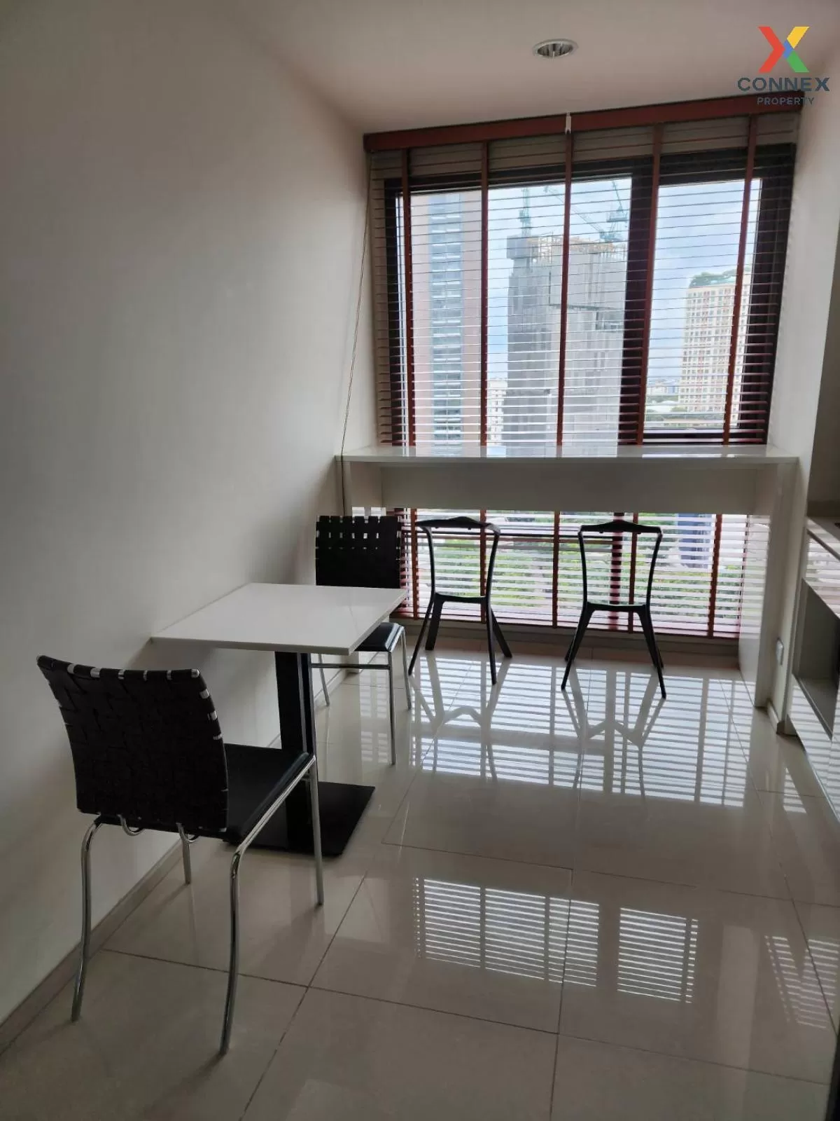 FOR RENT condo , RHYTHM Sukhumvit 42 , BTS-Ekkamai , Phra Khanong 2