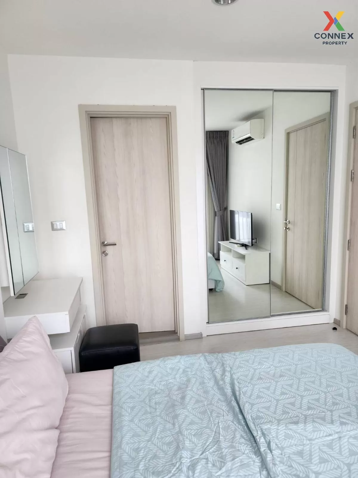 FOR RENT condo , RHYTHM Sukhumvit 42 , BTS-Ekkamai , Phra Khanong