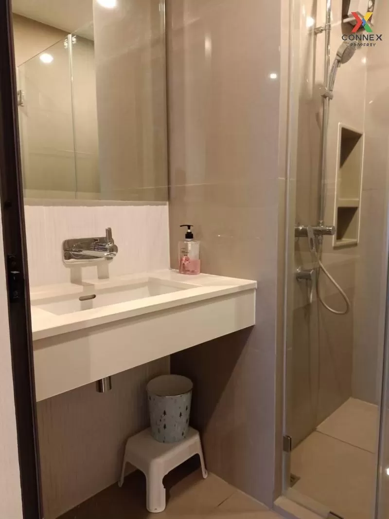 FOR RENT condo , RHYTHM Sukhumvit 42 , BTS-Ekkamai , Phra Khanong