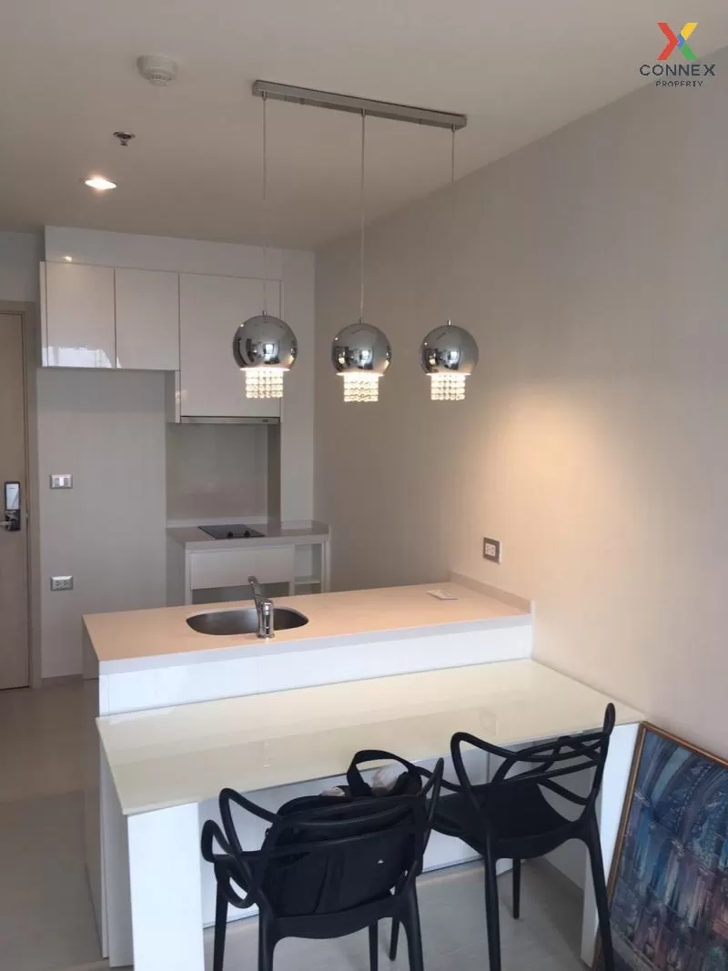FOR RENT condo , RHYTHM Sukhumvit 42 , BTS-Ekkamai , Phra Khanong 3