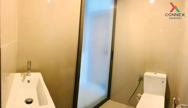 เช่าคอนโด  ริทึ่ม สุขุมวิท 42 ชั้นสูง BTS-เอกมัย พระโขนง เขต คลอง