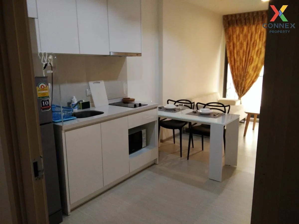 FOR RENT condo , RHYTHM Sukhumvit 42 , BTS-Ekkamai , Phra Khanong 3