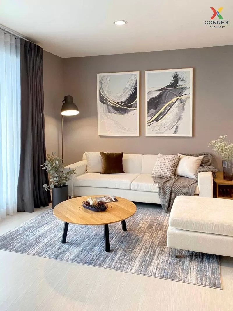 FOR RENT condo , RHYTHM Sukhumvit 42 , BTS-Ekkamai , Phra Khanong