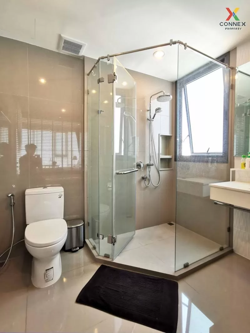 FOR RENT condo , RHYTHM Sukhumvit 42 , BTS-Ekkamai , Phra Khanong