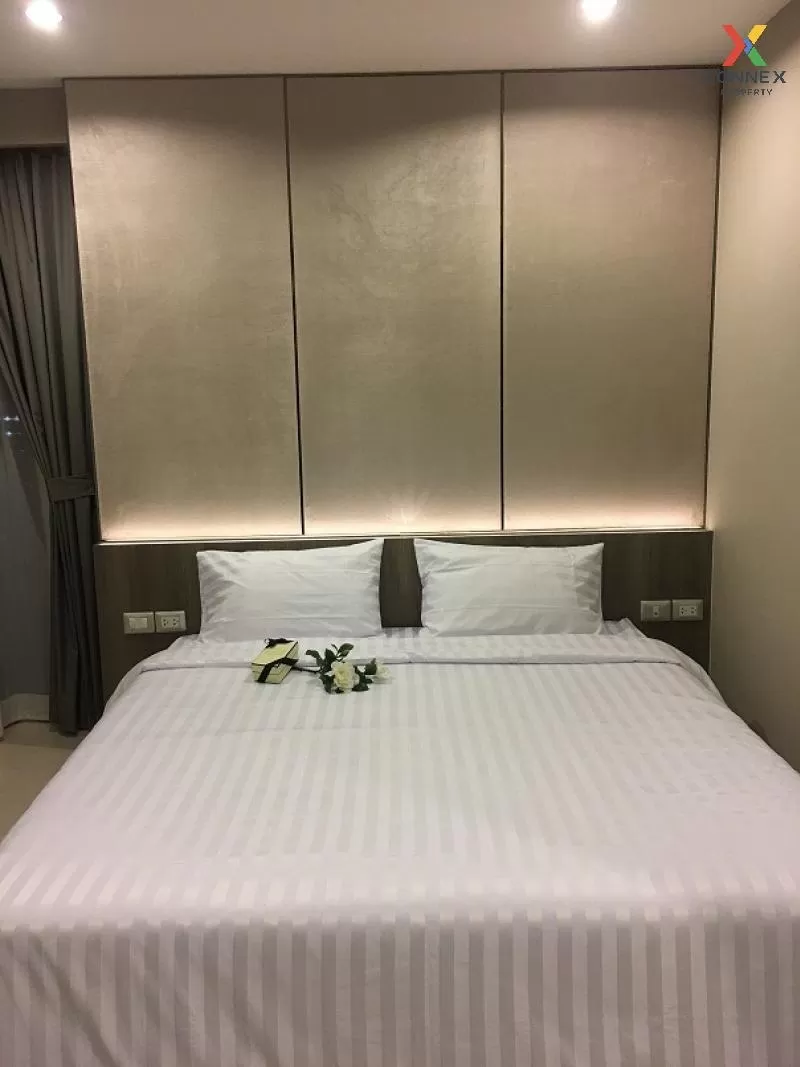 FOR RENT condo , RHYTHM Sukhumvit 42 , BTS-Ekkamai , Phra Khanong