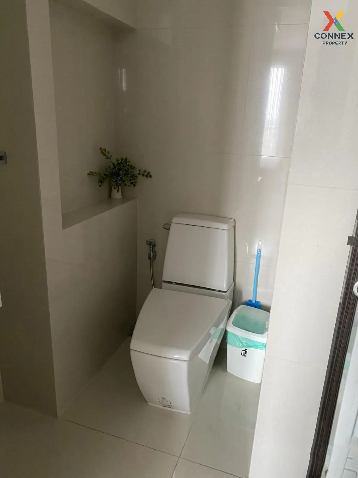 FOR RENT condo , RHYTHM Sukhumvit 44/1 , BTS-Phra Khanong , Phra  FOR RENT condo , RHYTHM Sukhumvit 44/1 , BTS-Phra Khanong , Phra