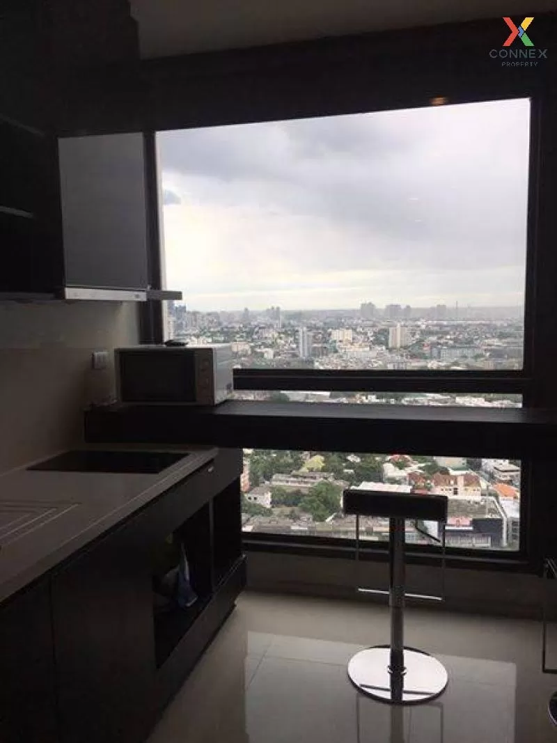 FOR RENT condo , RHYTHM Sukhumvit 44/1 , BTS-Phra Khanong , Phra  2