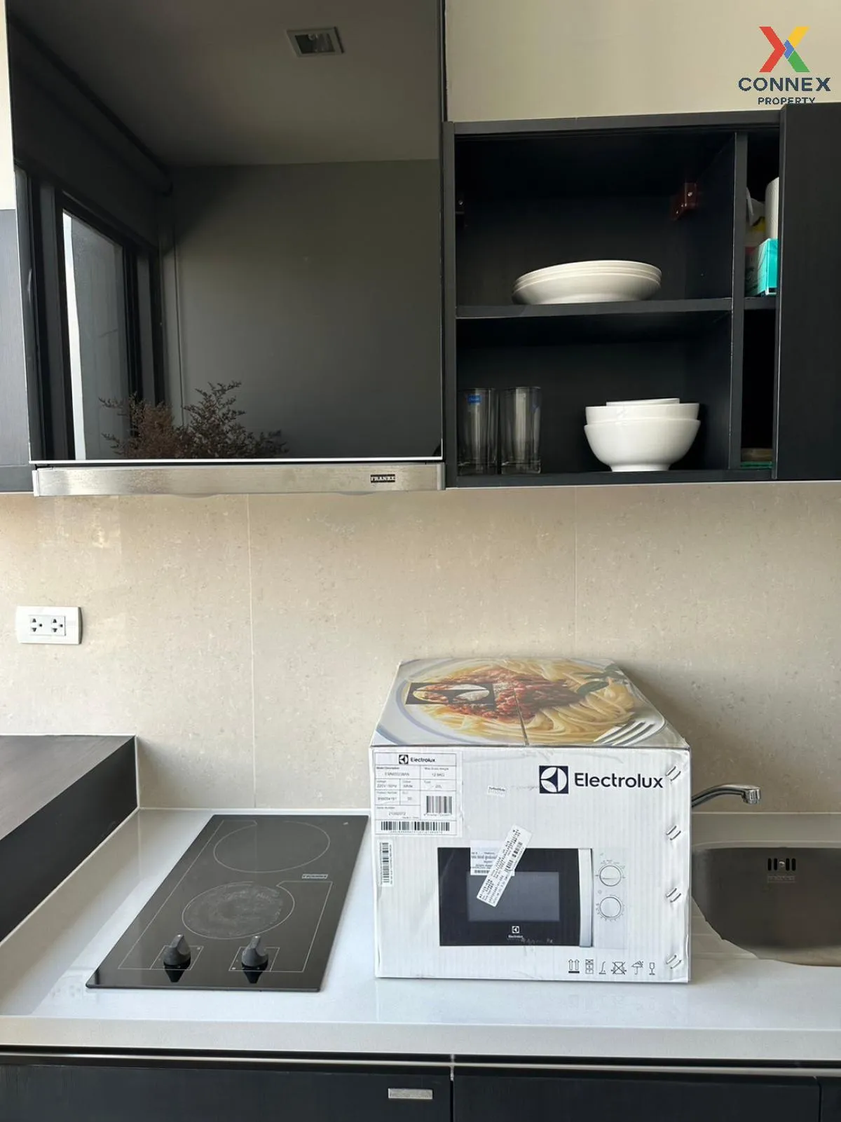 FOR RENT condo , RHYTHM Sukhumvit 44/1 , BTS-Phra Khanong , Phra  FOR RENT condo , RHYTHM Sukhumvit 44/1 , BTS-Phra Khanong , Phra  4