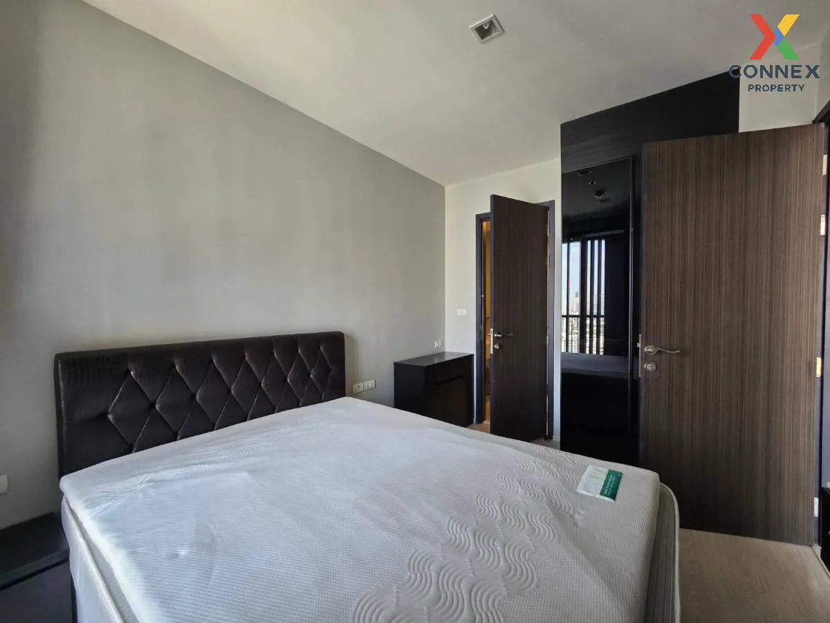 FOR RENT condo , RHYTHM Sukhumvit 44/1 , BTS-Phra Khanong , Phra 