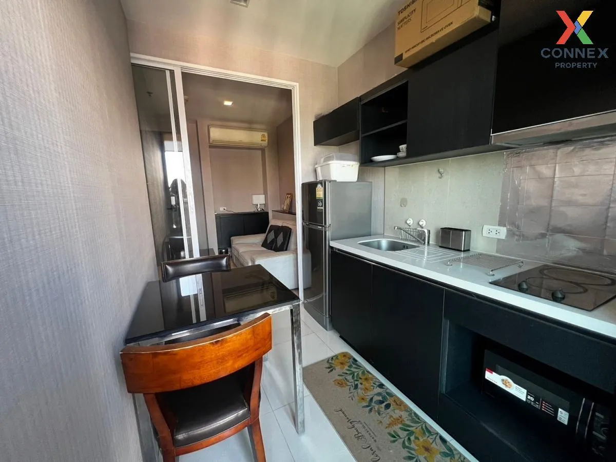 FOR RENT condo , RHYTHM Sukhumvit 44/1 , BTS-Phra Khanong , Phra 