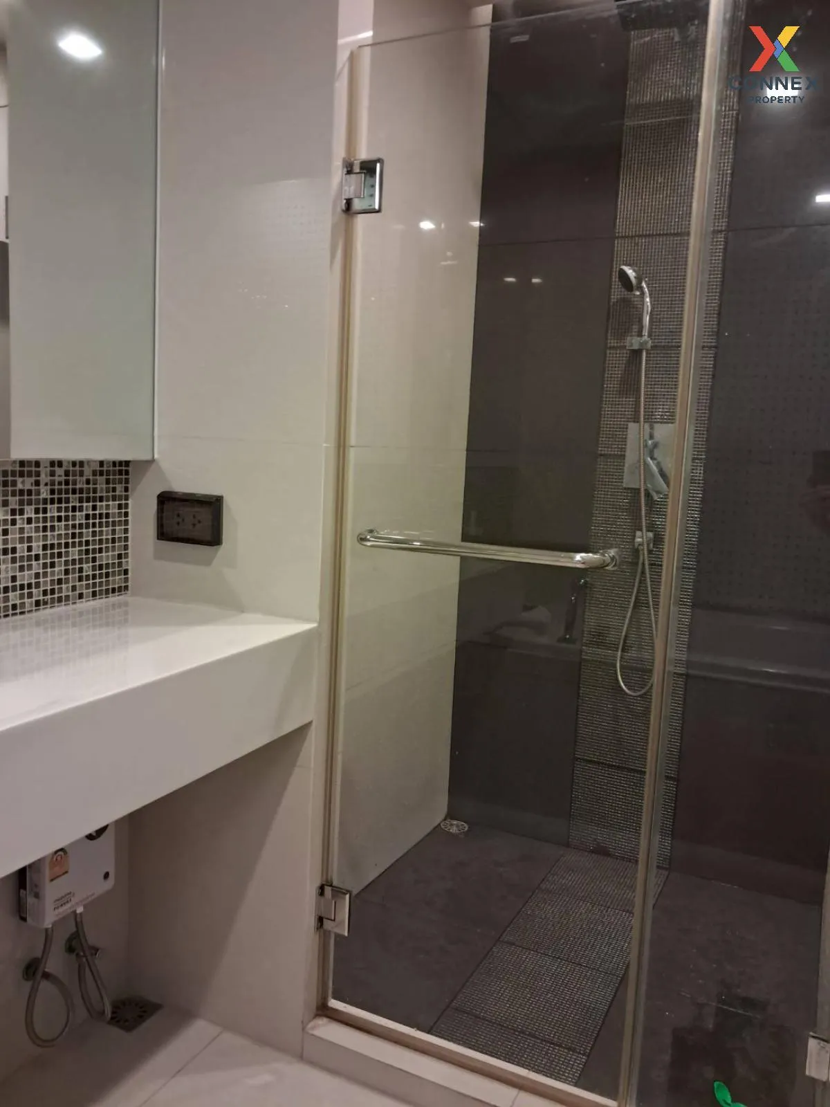 FOR RENT condo , RHYTHM Sukhumvit 44/1 , BTS-Phra Khanong , Phra 