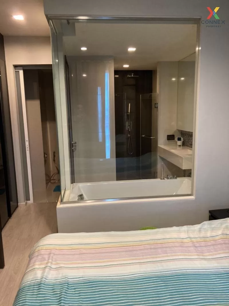 FOR RENT condo , RHYTHM Sukhumvit 44/1 , BTS-Phra Khanong , Phra 