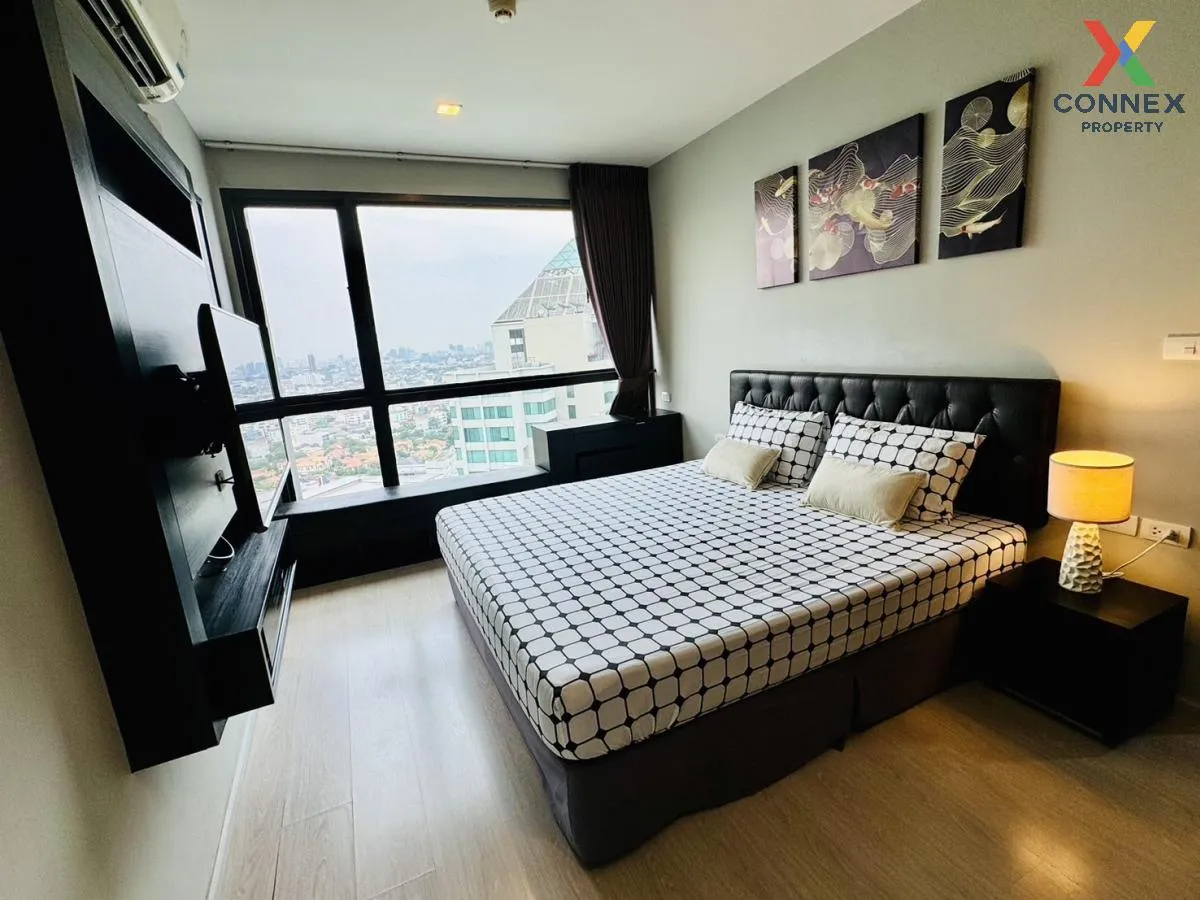 FOR RENT condo , RHYTHM Sukhumvit 44/1 , BTS-Phra Khanong , Phra 