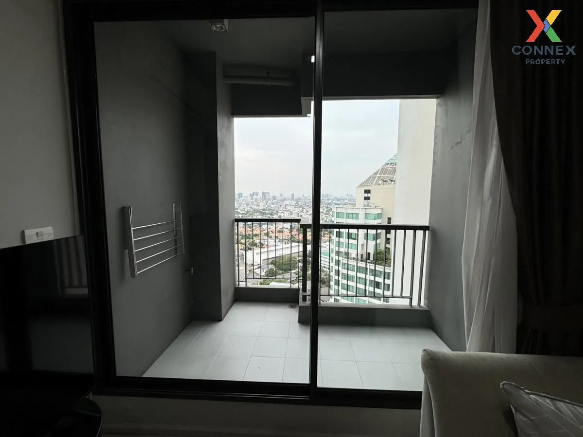 FOR RENT condo , RHYTHM Sukhumvit 44/1 , BTS-Phra Khanong , Phra 
