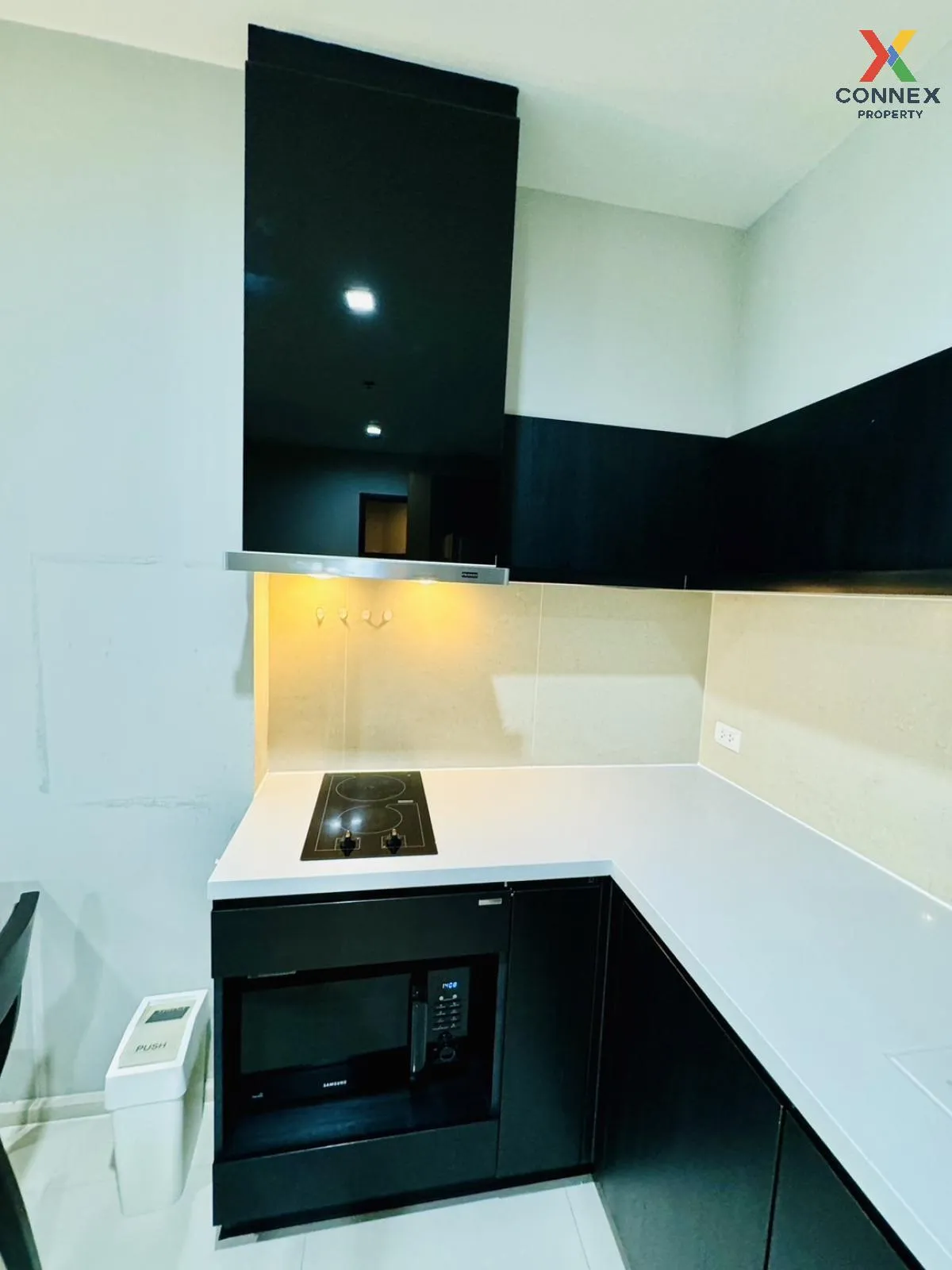FOR RENT condo , RHYTHM Sukhumvit 44/1 , BTS-Phra Khanong , Phra 