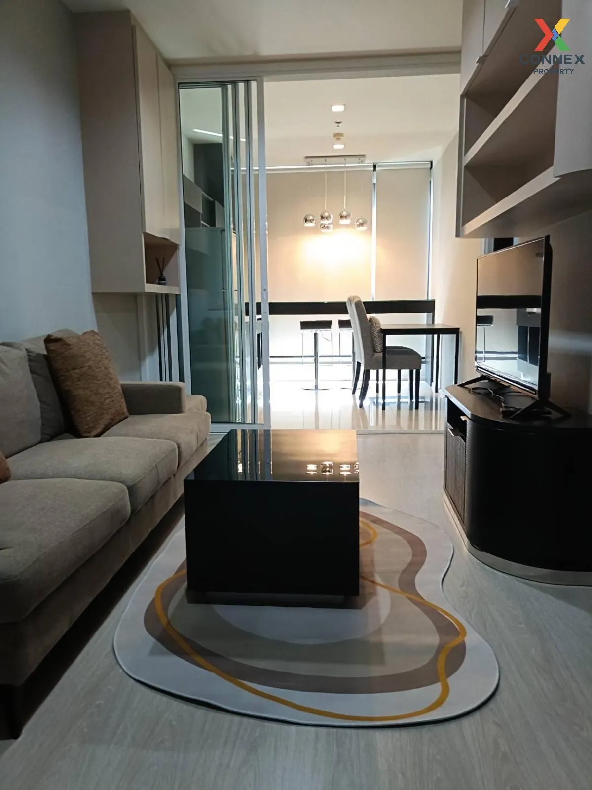 FOR RENT condo , RHYTHM Sukhumvit 44/1 , BTS-Phra Khanong , Phra  4
