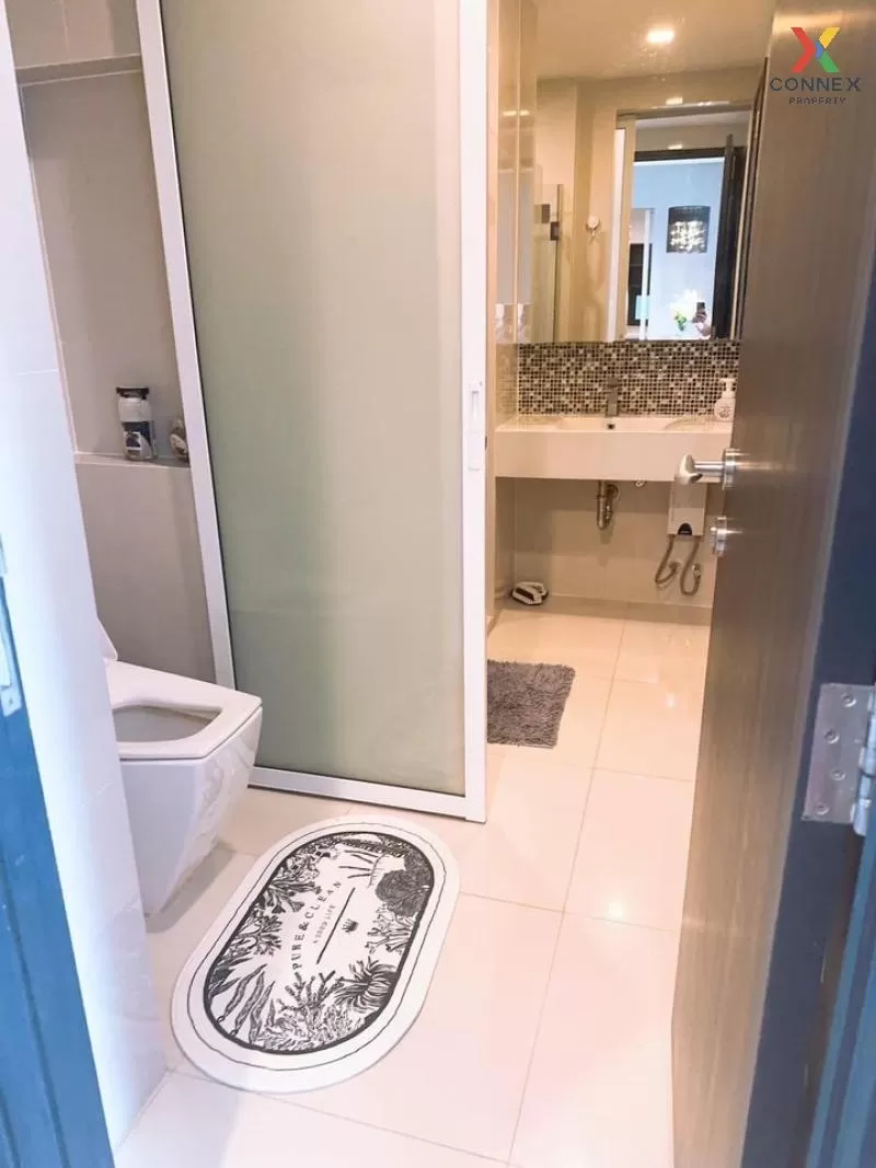 FOR RENT condo , RHYTHM Sukhumvit 44/1 , BTS-Phra Khanong , Phra 