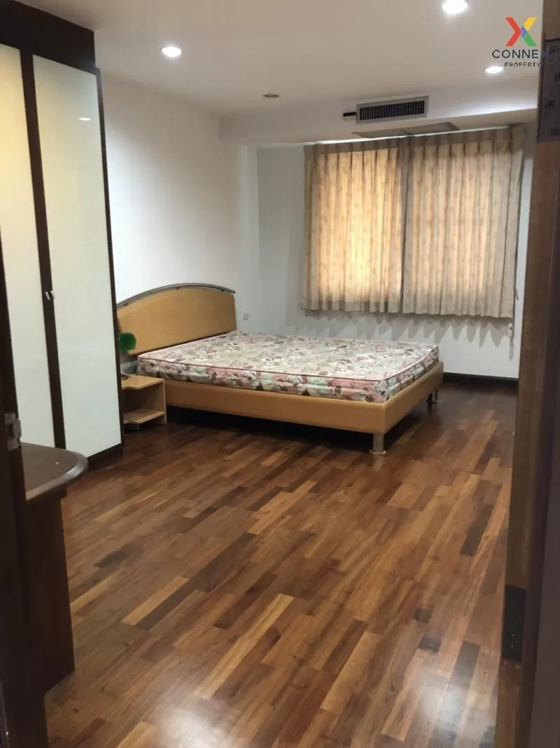 FOR RENT condo , Royal Castle , BTS-Phrom Phong , Khlong Toei Nue FOR RENT condo , Royal Castle , BTS-Phrom Phong , Khlong Toei Nue