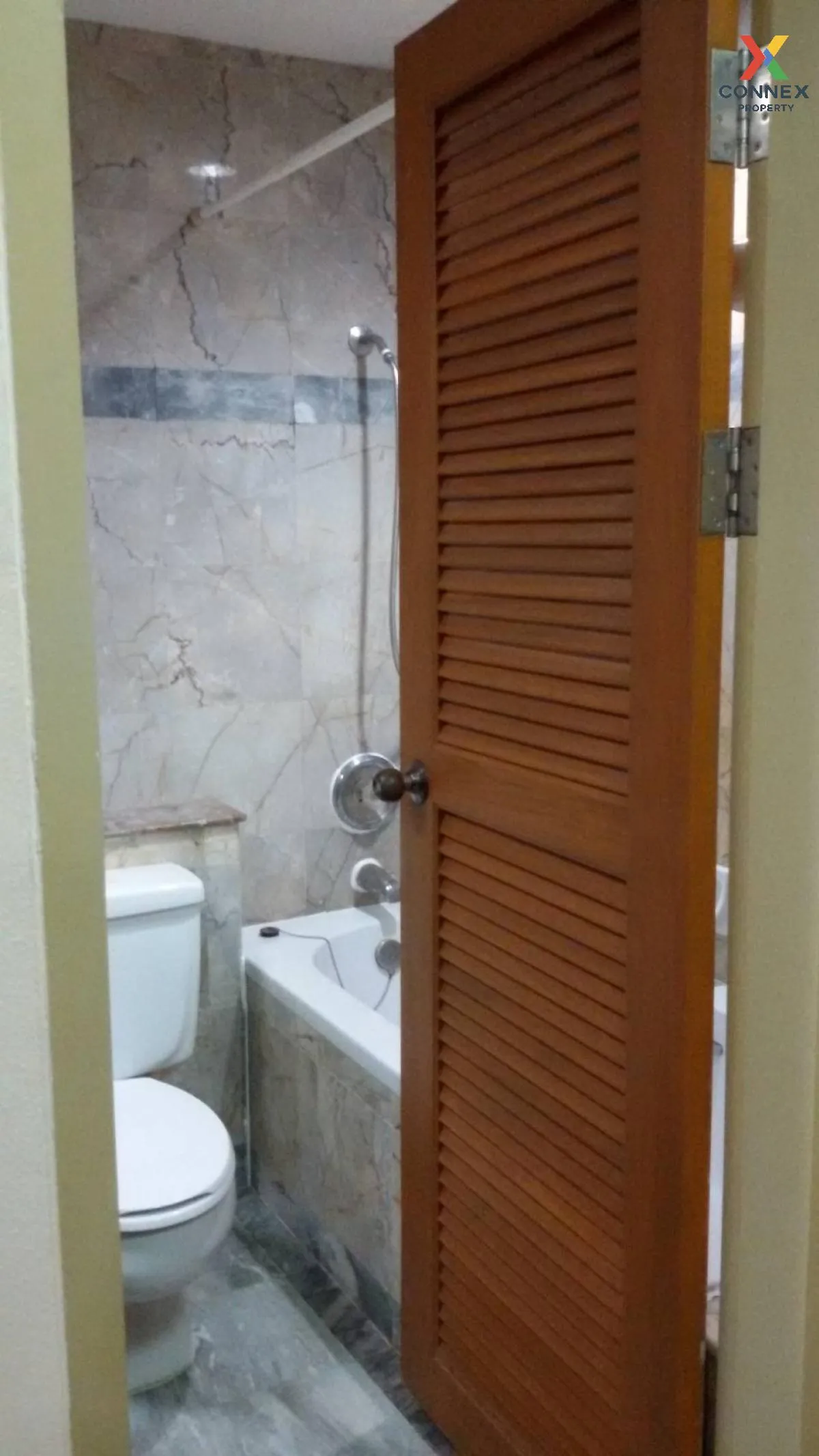 เช่าคอนโด  เดอะ รอยัล เพลส2 BTS-สถานีราชดำริ ลุมพินี เขต ปทุมวัน 