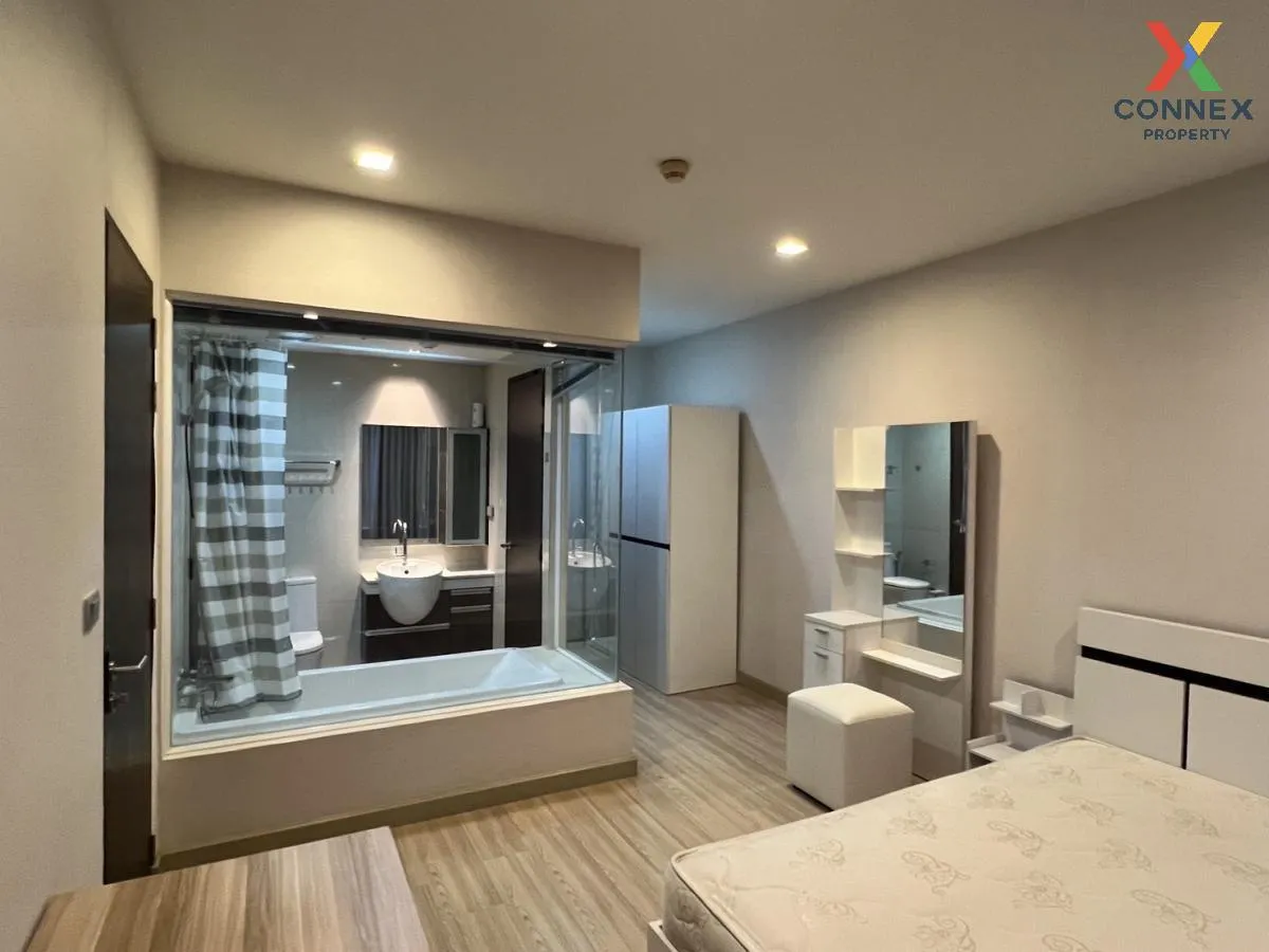 FOR RENT condo , Sky Walk Residences , BTS-Phra Khanong , Phra Kh