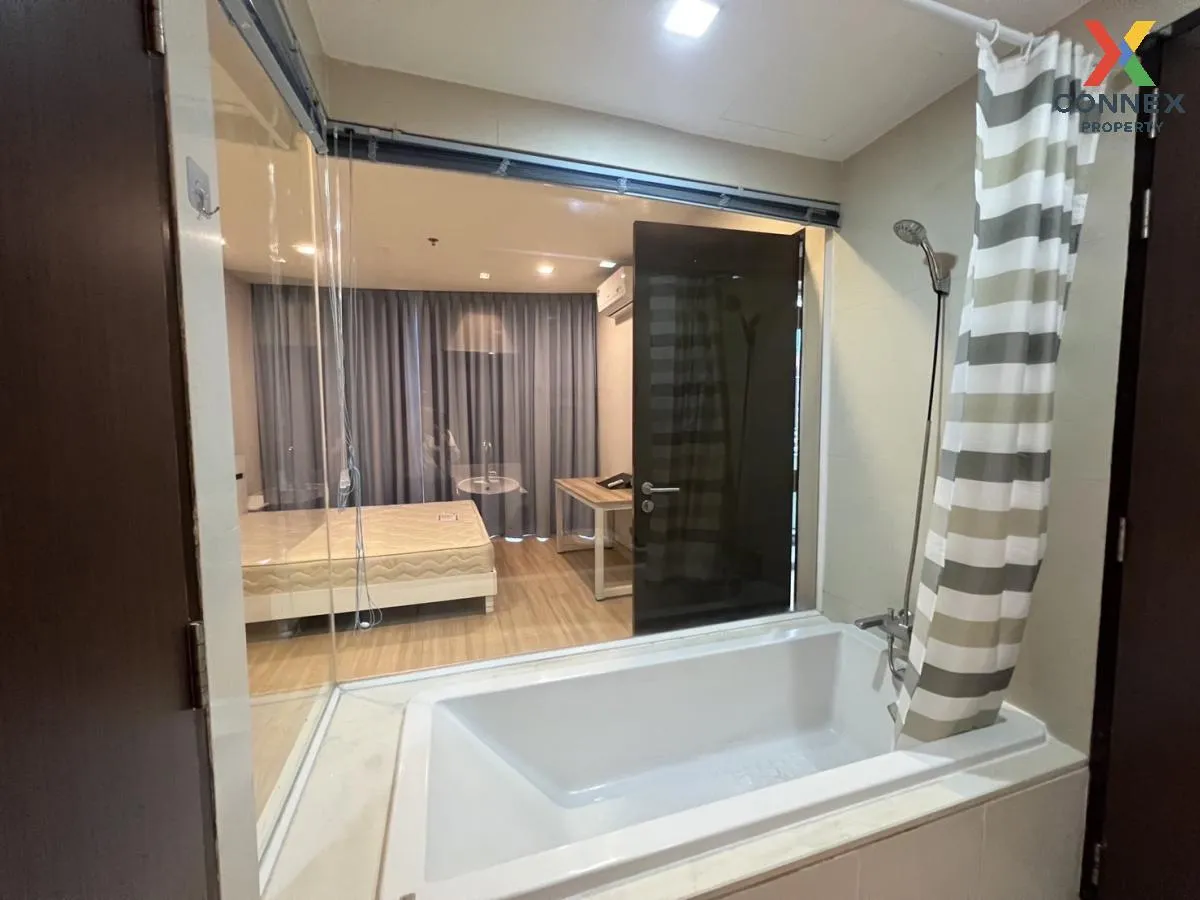 FOR RENT condo , Sky Walk Residences , BTS-Phra Khanong , Phra Kh