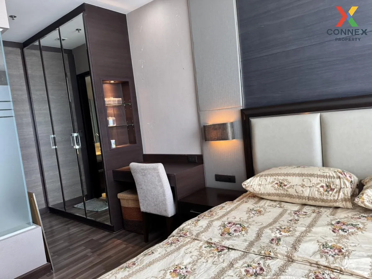 FOR RENT condo , Sky Walk Residences , BTS-Phra Khanong , Phra Kh