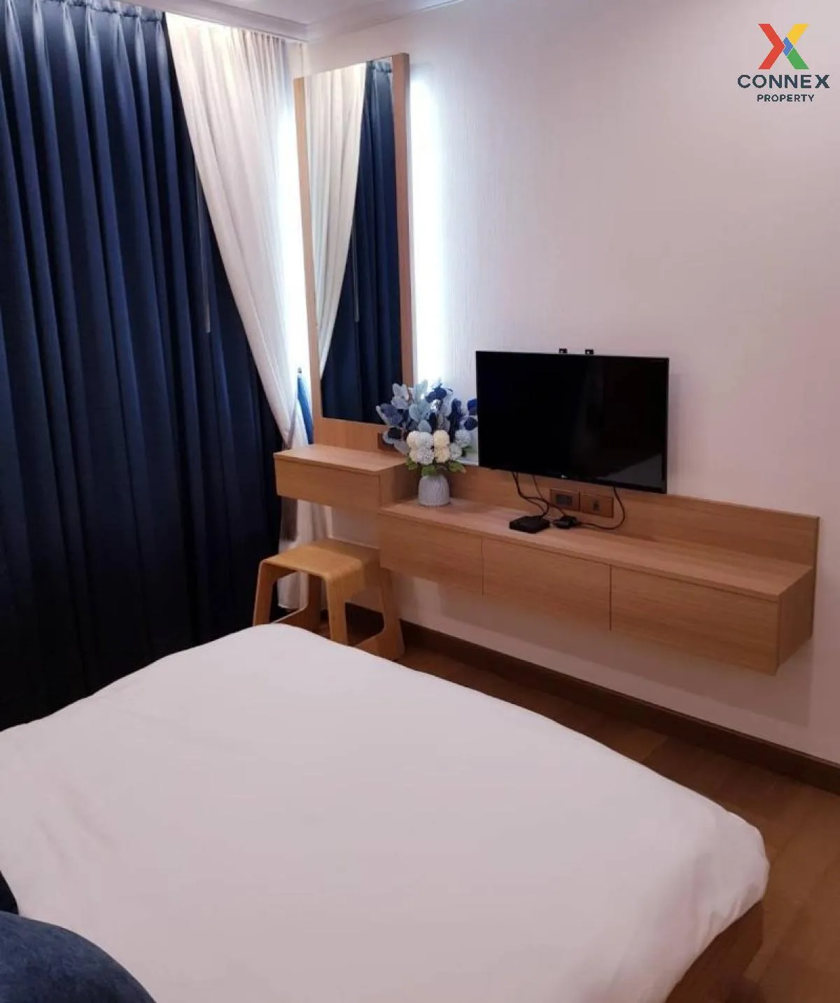 FOR RENT condo , Supalai Oriental Sukhumvit 39 , MRT-Phetchaburi 