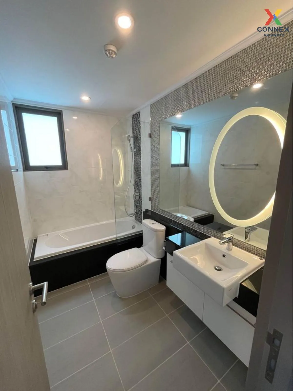 เช่าคอนโด  ศุภาลัย โอเรียนทัล สุขุมวิท 39 MRT-เพชรบุรี คลองตันเหน