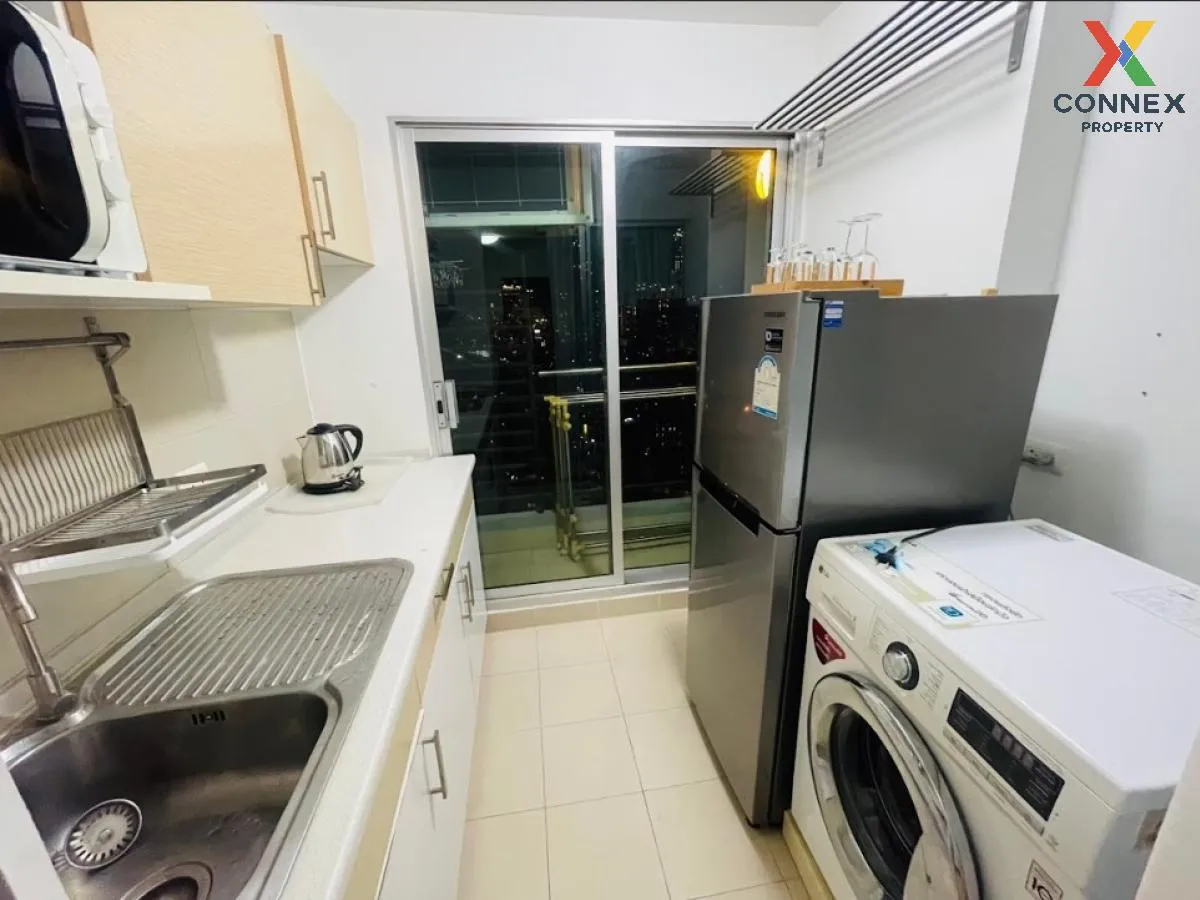 FOR RENT condo , Supalai Park Ekamai - Thonglor , BTS-Ekkamai , B