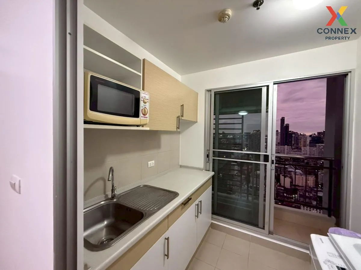 เช่าคอนโด  ศุภาลัย ปาร์ค เอกมัย - ทองหล่อ BTS-เอกมัย บางกะปิ เขต 