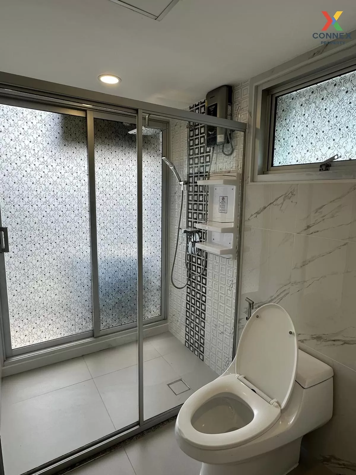 เช่าคอนโด  ศุภาลัย ปาร์ค เอกมัย - ทองหล่อ BTS-เอกมัย บางกะปิ เขต 