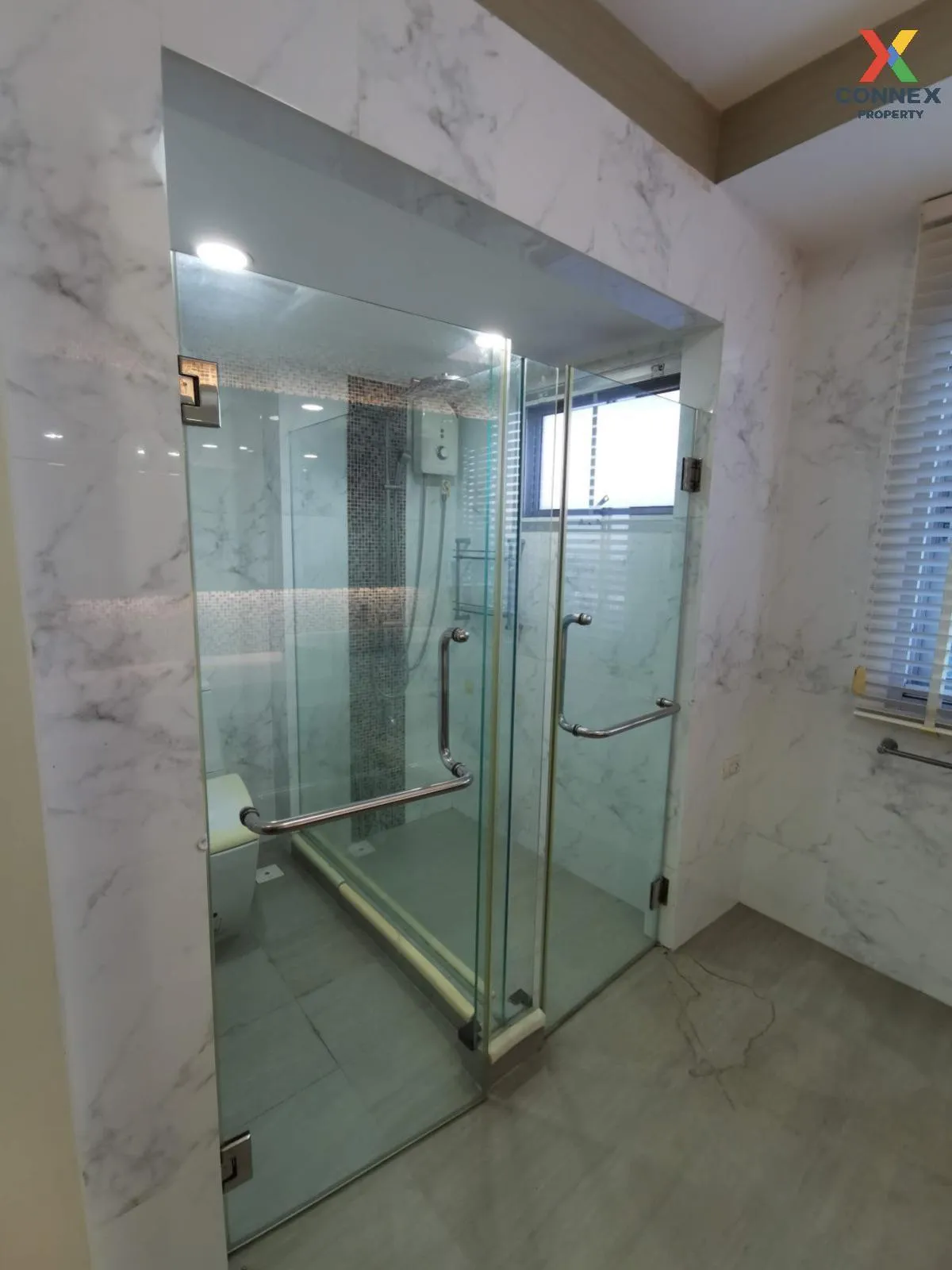 เช่าคอนโด  ศุภาลัย ปาร์ค เอกมัย - ทองหล่อ BTS-เอกมัย บางกะปิ เขต 