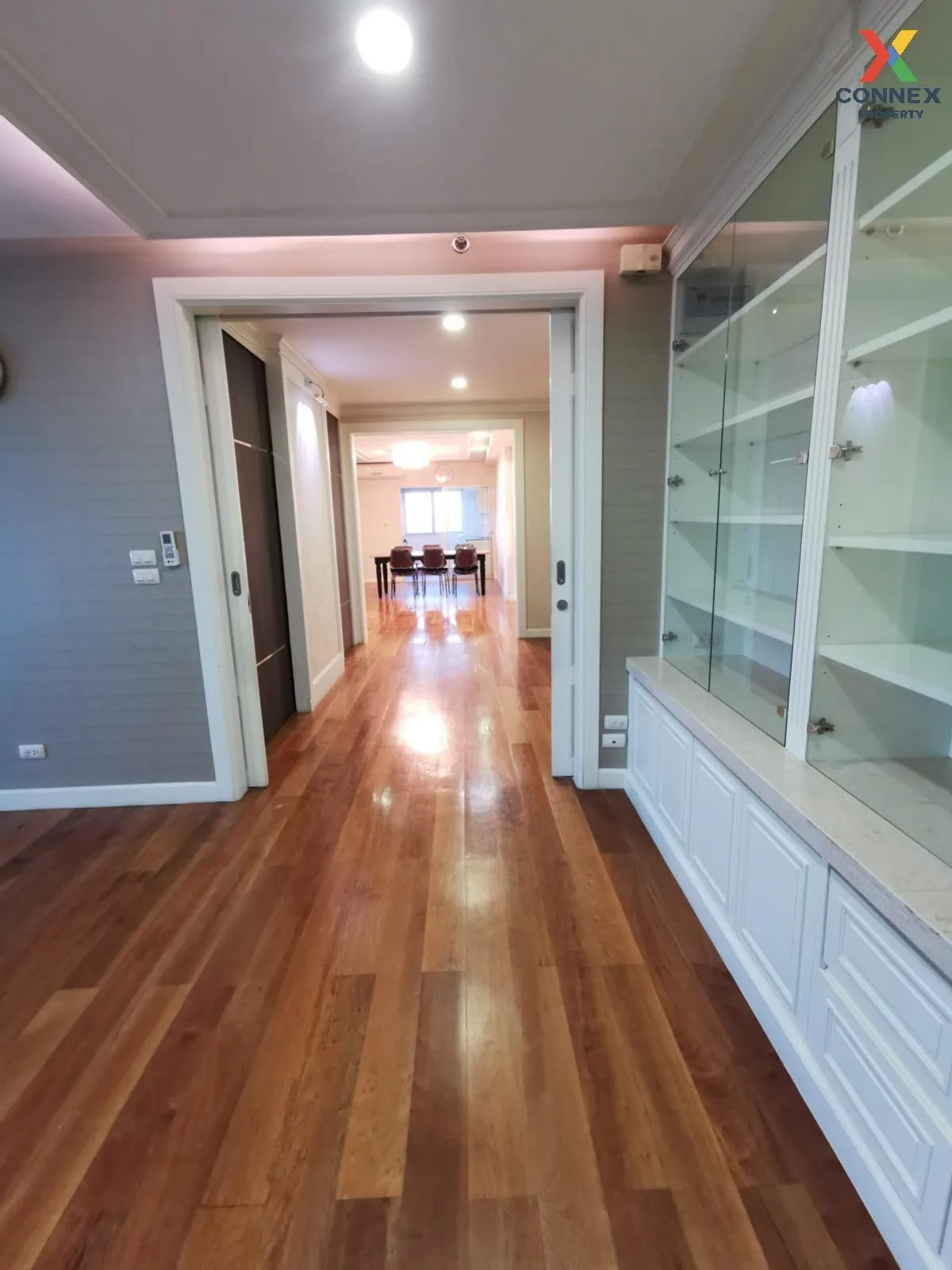 เช่าคอนโด  ศุภาลัย ปาร์ค เอกมัย - ทองหล่อ BTS-เอกมัย บางกะปิ เขต 