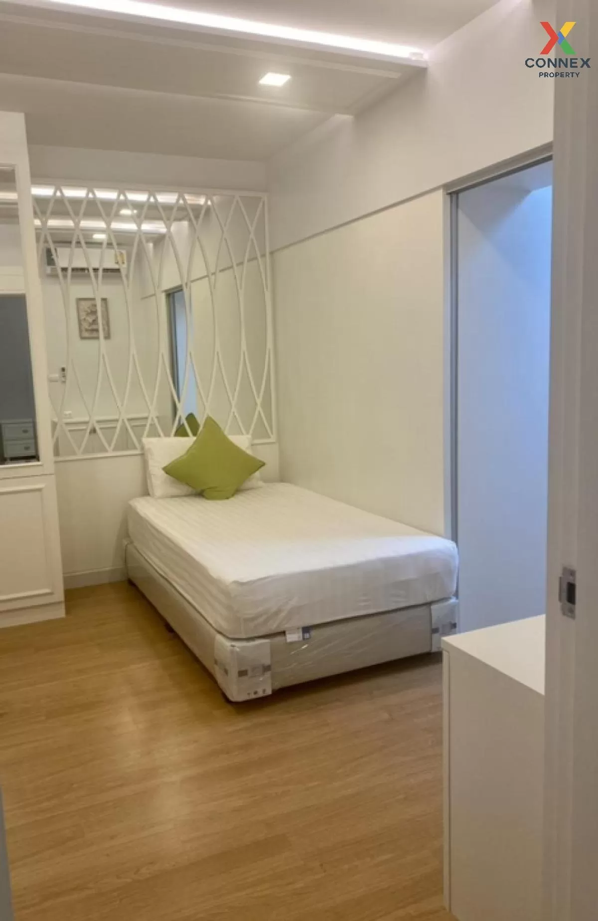 เช่าคอนโด  ศุภาลัย ปาร์ค เอกมัย - ทองหล่อ BTS-เอกมัย บางกะปิ เขต 