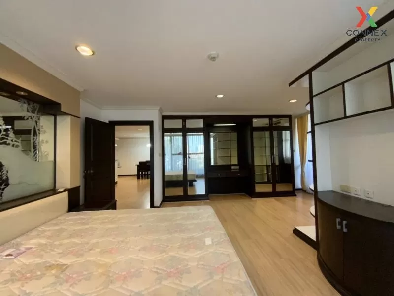 FOR RENT condo , Supalai Place Sukhumvit 39 , BTS-Phrom Phong , K