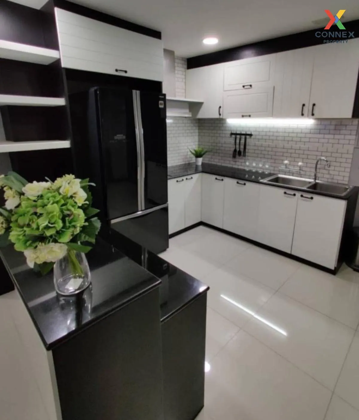 เช่าคอนโด  ศุภาลัย เพลส สุขุมวิท 39 BTS-พร้อมพงษ์ คลองตันเหนือ เข