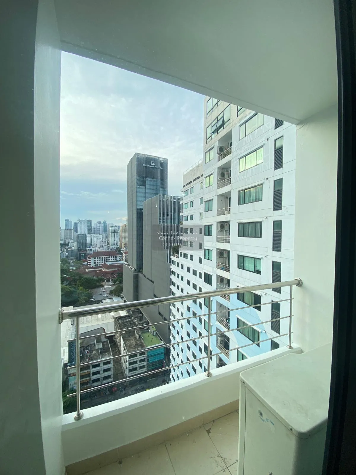 FOR RENT condo , Supalai Premier Place Asoke , MRT-Phetchaburi , 
