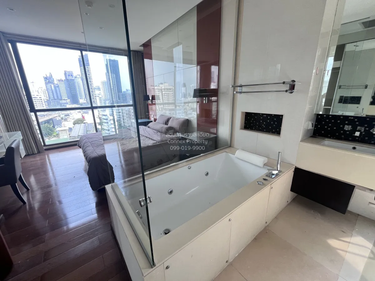 FOR RENT condo , The Address Sukhumvit 28 , BTS-Phrom Phong , Khl